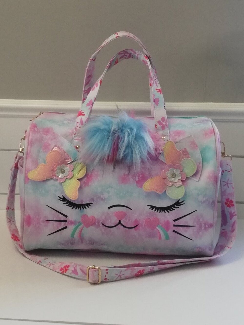 UNDER ONE SKY Cat Duffle / Travel Bag Kawaii Vibe